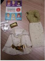 1965 BARBIE ON THE AVENUE OUTFIT NM/M COMPLEET, Verzamelen, Poppen, Ophalen of Verzenden, Zo goed als nieuw, Kleertjes