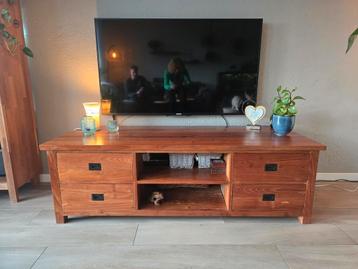Teak houten dressoir/tv meubel beschikbaar voor biedingen