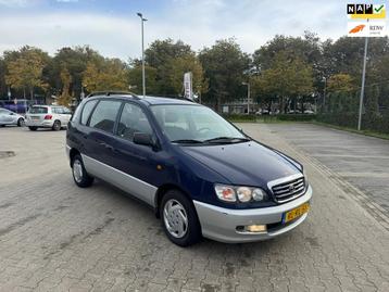 Toyota Picnic 2.0 GXi. 6P beschikbaar voor biedingen