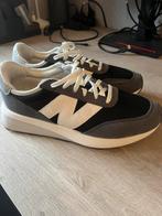 Nieuwe new balance zwarte sneakers 44,5, Kleding | Heren, Schoenen, Ophalen of Verzenden, Zo goed als nieuw, Zwart