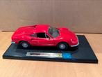Ferrari Dino 246GT modelauto op display, Hobby en Vrije tijd, Modelauto's | 1:18, Ophalen, Zo goed als nieuw, Auto