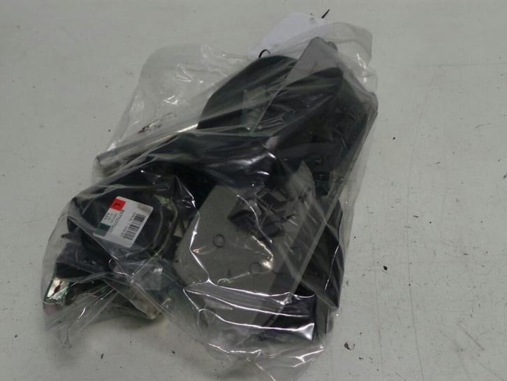 OPEL CORSA [SEAT_BELT_STALK] 2012, Auto-onderdelen, Interieur en Bekleding, Gebruikt, ARN erkend, Stiba lid, Erkend duurzaam, Ophalen of Verzenden