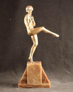 Bronzen beeld Pierre Le Faguays, Verzenden