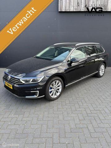 Volkswagen Passat 1.4 TSI GTE Highline Alcantara LED CarPlay beschikbaar voor biedingen