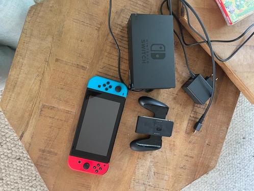 Nintendo switch + spellen, Spelcomputers en Games, Spelcomputers | Nintendo Switch, Zo goed als nieuw, Switch Original, Met 2 controllers