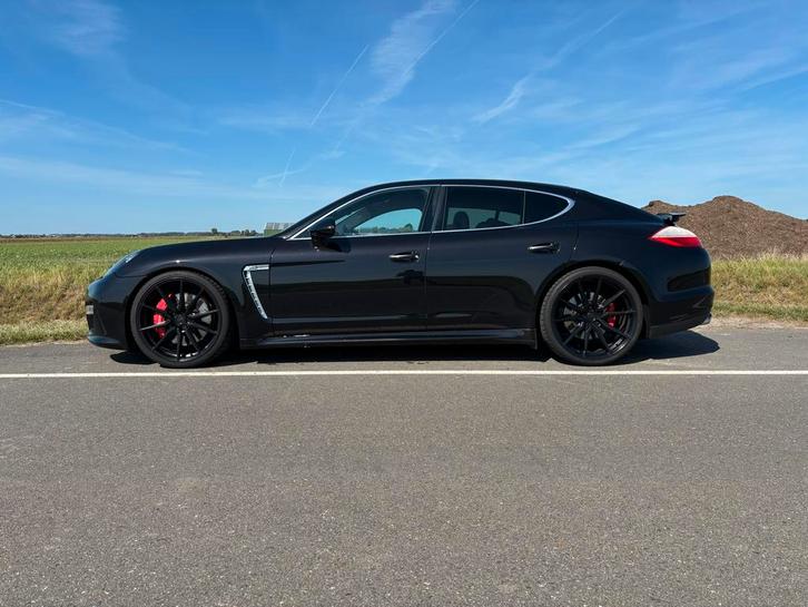 Porsche Panamera 4.8 Turbo 4 PDK 2011 Zwart. 22 inch VOSSEN., Auto's, Porsche, Particulier, Panamera, 4x4, ABS, Achteruitrijcamera