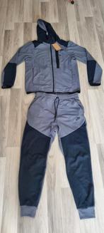 Nike Tech trainingspak maat M, Nike, Nieuw, Ophalen of Verzenden, Algemeen