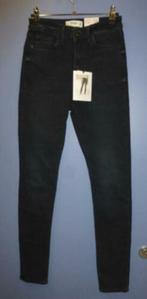 Mango nieuwe jeans donkerblauw / zwart high rise mt XS 32211, Kleding | Dames, Spijkerbroeken en Jeans, Nieuw, Blauw, Mango, Ophalen of Verzenden