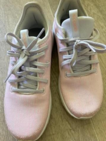 Meisjes adidas schoenen maat 35 beschikbaar voor biedingen