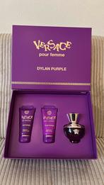 Versace - Dylan Purple - parfum geschenkset, Sieraden, Tassen en Uiterlijk, Uiterlijk | Parfum, Ophalen of Verzenden, Nieuw