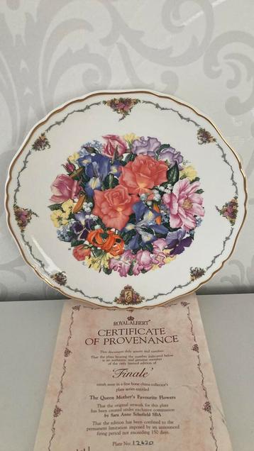 Royal Albert The Queen Mother’s Favourite Flowers bord beschikbaar voor biedingen