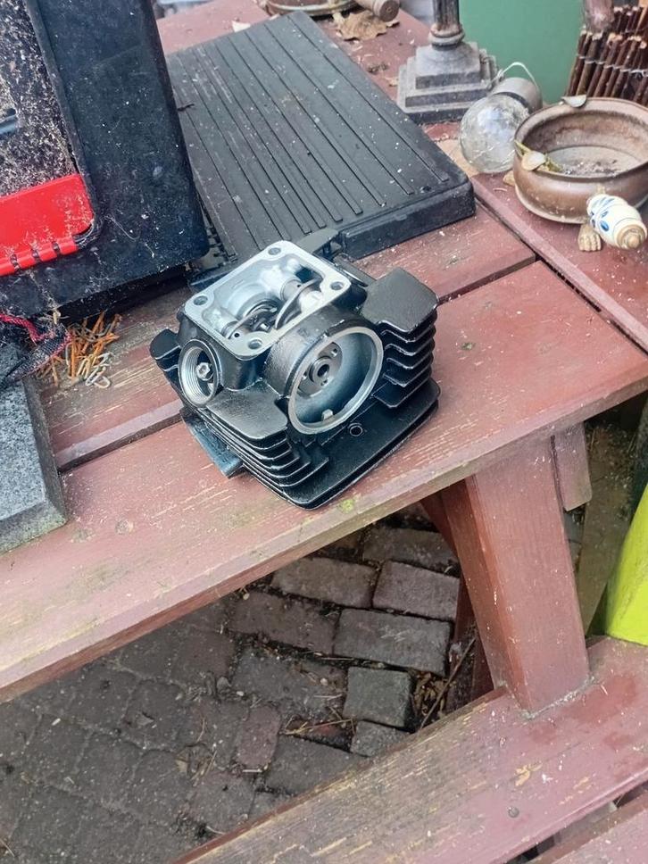 Gy6 onderdelen en mash fifty cilinderkop, Fietsen en Brommers, Brommeronderdelen | Scooters, Kymco, Blok, Ophalen of Verzenden