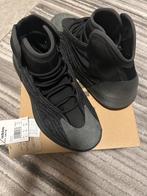Yeezy qntm onyx 42, Kleding | Heren, Ophalen of Verzenden, Zo goed als nieuw, Zwart