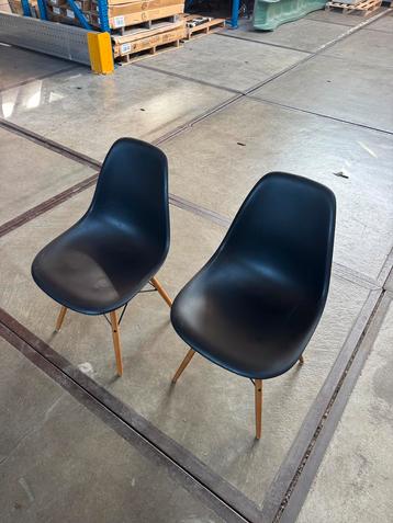 Vitra Eames DSW stoel ORIGINEEL beschikbaar voor biedingen