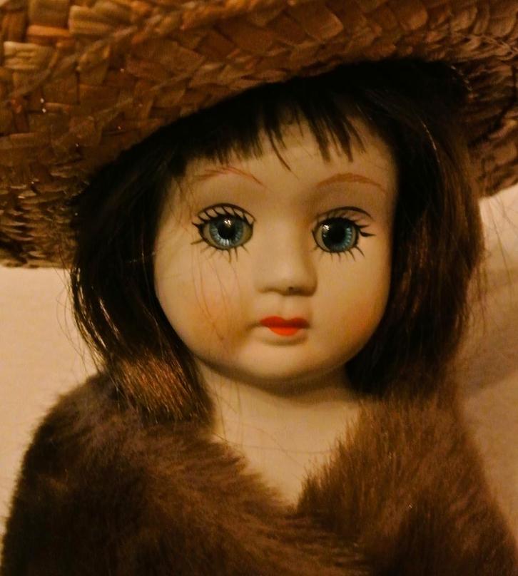 Poppenkop haar poppenhoofd brocante gezichtje kleine buste, Verzamelen, Poppen, Gebruikt, Pop, Ophalen of Verzenden