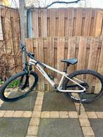 Cube Aim Pro lichtgrijs, maat M, 29’’, Hardtail, Heren, 49 tot 53 cm, Zo goed als nieuw