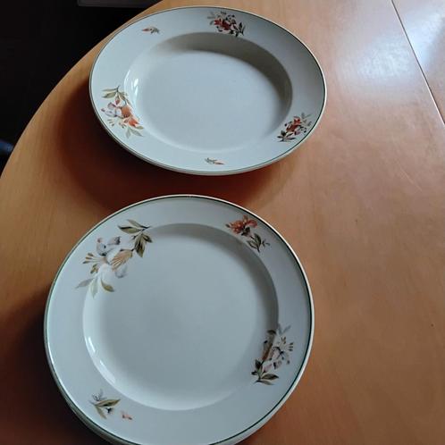 Petrus Regout &Co Maastricht 1941 serviesdelen, Antiek en Kunst, Antiek | Servies los, Ophalen of Verzenden