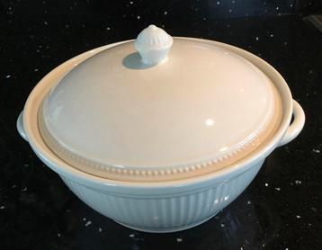 Nieuwe Wedgwood DekSchaal - 19cm beschikbaar voor biedingen