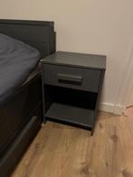 Houten antraciet grijs bed 90x200 met matras & nachtkastje, Gebruikt, Eenpersoons, Ophalen of Verzenden, Grijs