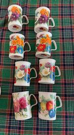 Roy kirkham bekers mokken met bloemen, Ophalen of Verzenden, Aardewerk, Wedgwood, Bord(en)
