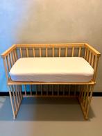 Co-sleeper hout 85x45cm + matras & hoeslaken, Kinderen en Baby's, Babywiegjes en Ledikanten, Ophalen, Zo goed als nieuw, Ledikant