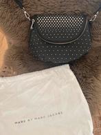 Marc by Marc Jacobs Leren Tas Zwarte Studs, Sieraden, Tassen en Uiterlijk, Ophalen of Verzenden, Zo goed als nieuw, Zwart, Schoudertasje