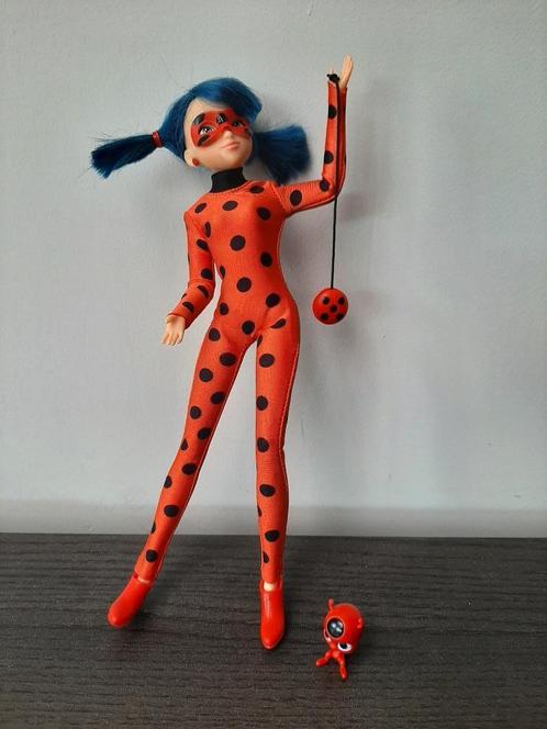 popje Miraculous Ladybug 26 cm  lieveheersbeestje, Kinderen en Baby's, Speelgoed | Poppen, Zo goed als nieuw, Overige typen, Ophalen of Verzenden