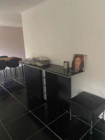 Dressoir Pastoe zwart 2 meter breed bovenblad beschikbaar voor biedingen