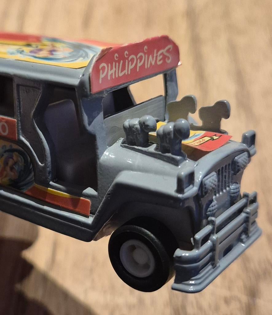 Filipijnse Jeepney Miniatuurmodel - Siargao, Bicol, Cebu, Ophalen of Verzenden, Zo goed als nieuw, Auto, Overige merken