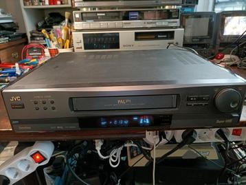 JVC HR‑S9200 S‑VHS Videorecorder beschikbaar voor biedingen