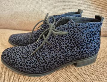 Marco Tozzi donkerblauw/tijgerprint laarsjes Mt 38 beschikbaar voor biedingen