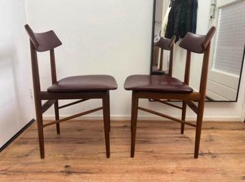 Vintage Jaren 70 Stoelen beschikbaar voor biedingen