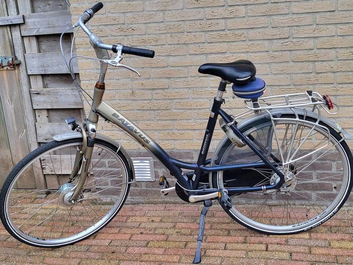 Mooie Batavus fiets 28 inch, Fietsen en Brommers, Fietsen | Dames | Damesfietsen, Gebruikt, Batavus, Versnellingen, Ophalen