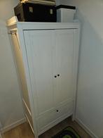 Sundvik kledingkast - nette staat!, Huis en Inrichting, Kasten | Kledingkasten, Ophalen, Scandinavisch, Zo goed als nieuw, Grenenhout