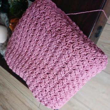 Woondeken handgemaakt nieuw  beschikbaar voor biedingen