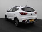 MG ZS EV Luxury 45 kWh | Leder | Navi | Panoramadak | Camera, Auto's, MG, 45 kWh, Gebruikt, Zwart, 143 pk