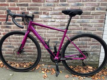Cube Axial WS Pro purple/black beschikbaar voor biedingen