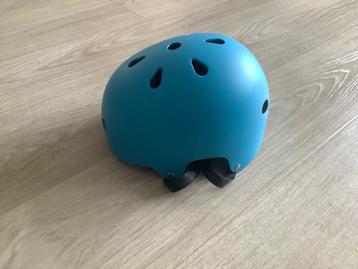 Helm SFR mat blue maat S-M (53-56 cm) beschikbaar voor biedingen