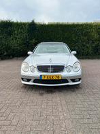 Mercedes-Benz E-Klasse 3.2 E320 Sedan AUT 2003 Grijs, Auto's, Automaat, Achterwielaandrijving, Particulier, Euro 4
