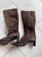 Bruine Suède Hoge Laarzen Maat 38, Kleding | Dames, Schoenen, Hoge laarzen, Bruin, Ophalen of Verzenden, Dungelman
