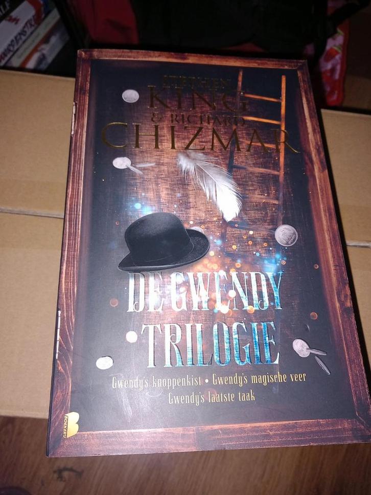 Stephen king de gwendy trilogie compleet, Boeken, Fantasy, Zo goed als nieuw, Ophalen of Verzenden