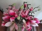 Nr.100: Prachtige zware vaas met kunst magnolia vaas met, Huis en Inrichting, Woonaccessoires | Kunstplanten en Kunstbloemen, Ophalen of Verzenden