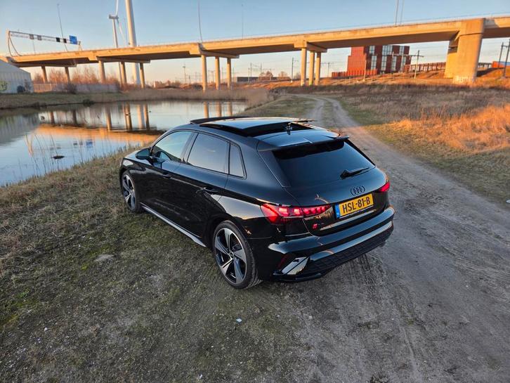 Audi A3 RS 3 X S-LINE Pano Hud Leer Keyless Sonos Blind Lane, Auto's, Audi, Particulier, A3, 360° camera, ABS, Achteruitrijcamera