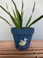 Handbeschilderde Bloempot Vogel Pimpelmees, Rond, Ophalen of Verzenden, Zo goed als nieuw, Aardewerk