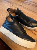 Izgst leren sneakers van Selected Femme mt 39, Kleding | Dames, Schoenen, Ophalen of Verzenden, Zo goed als nieuw, Sneakers of Gympen