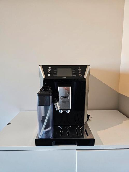 Delonghi PrimaDonna Class volautomatische espressomachine, Witgoed en Apparatuur, Koffiezetapparaten, Zo goed als nieuw, Koffiebonen