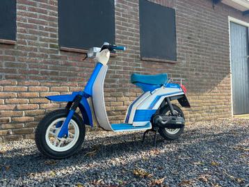 Benelli brommer - Klassieker! S50 BELLA Met Kenteken beschikbaar voor biedingen