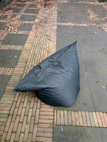 Donkergrijze Zitzak - Antraciet beschikbaar voor biedingen