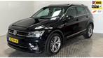 Volkswagen Tiguan 1.5 TSI R-Line Business Nederlndse auto na, Auto's, Voorwielaandrijving, Euro 6, 4 cilinders, Zwart