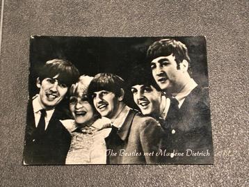 Ansichtkaart - The Beatles (Marlene Dietrich) beschikbaar voor biedingen